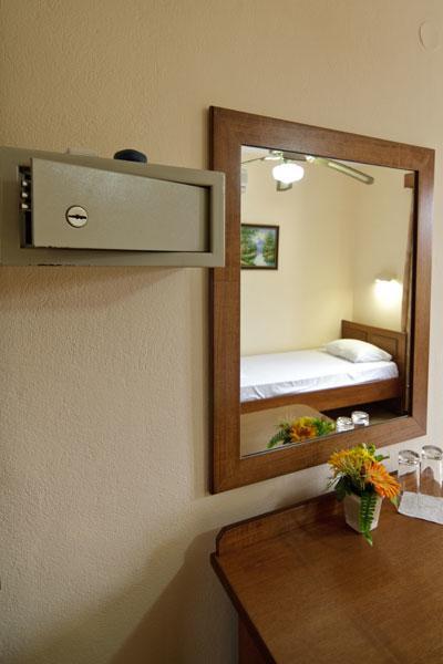 Mango Rooms Rhodes City المظهر الخارجي الصورة